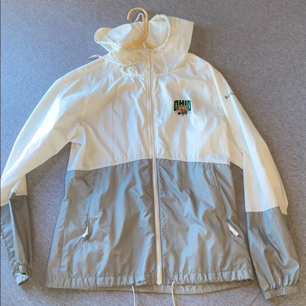 Women’s Columbia jacket